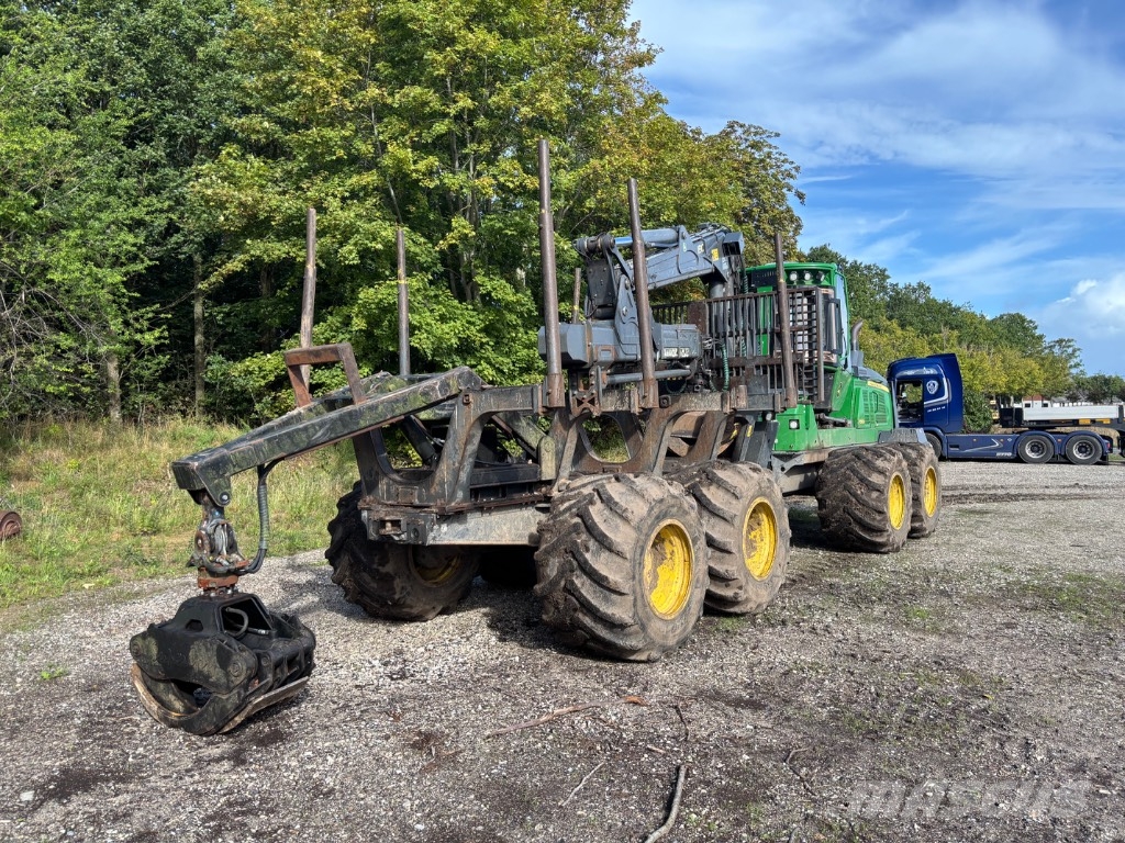 John Deere 1510G Forvarderi