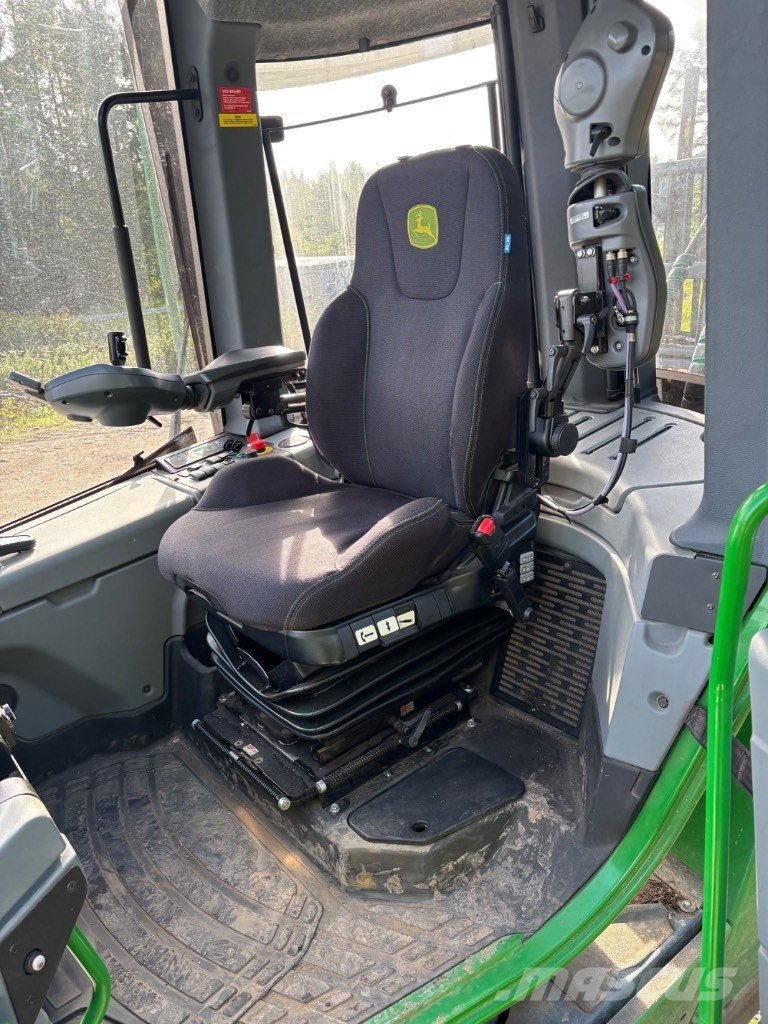 John Deere 1510G Forvarderi