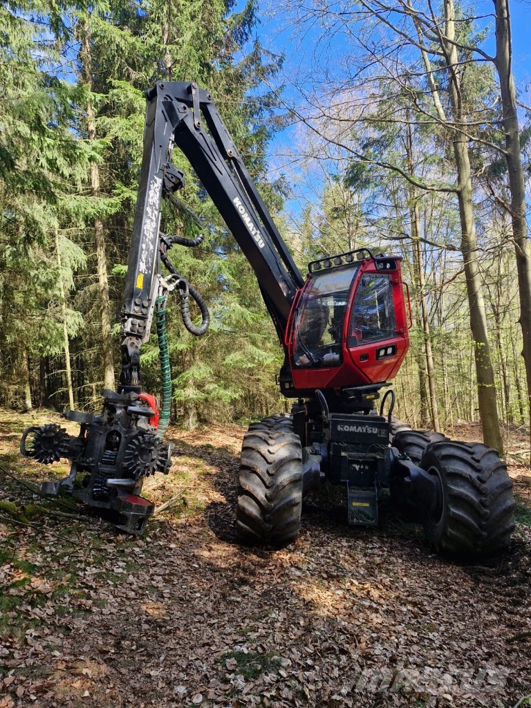 Komatsu 931 XC Harvesterji