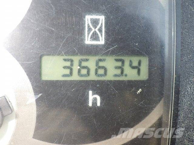 PC PC55MR‑3 Telakaivukoneet