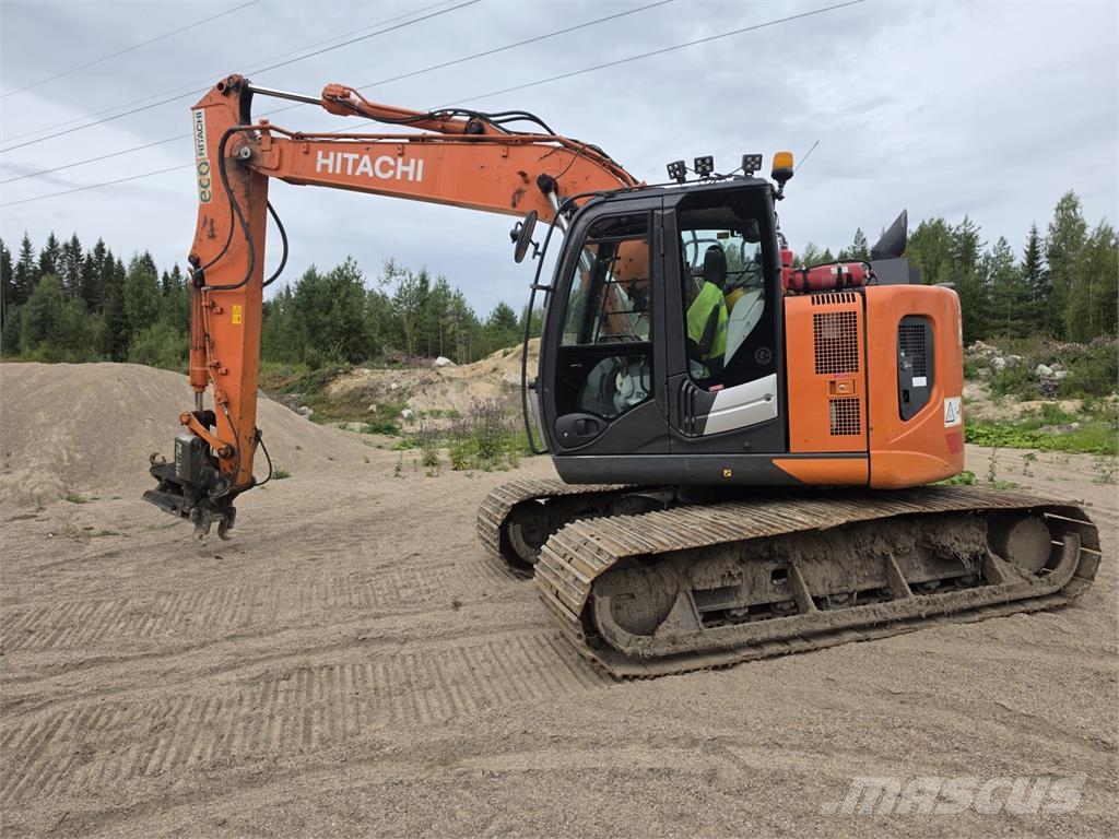 Hitachi Zaxis 135US Excavadoras sobre orugas