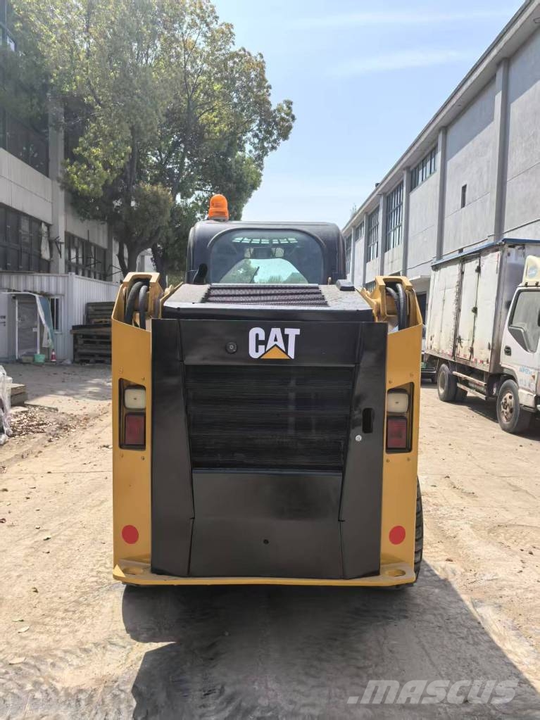 CAT 246 D Φορτωτάκια