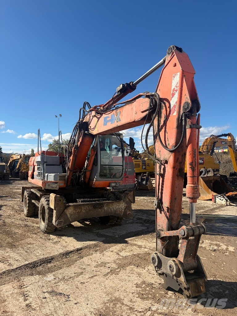 Fiat-Kobelco E 175 W Bageri na kotačima