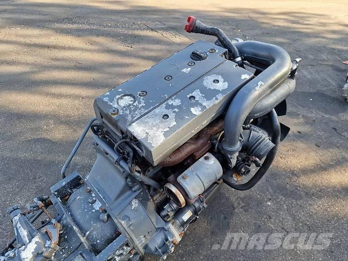 Mercedes-Benz OM904LA Otros componentes