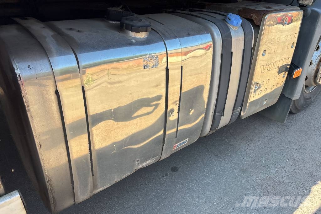 Volvo FM 400 شاحنات لوادر
