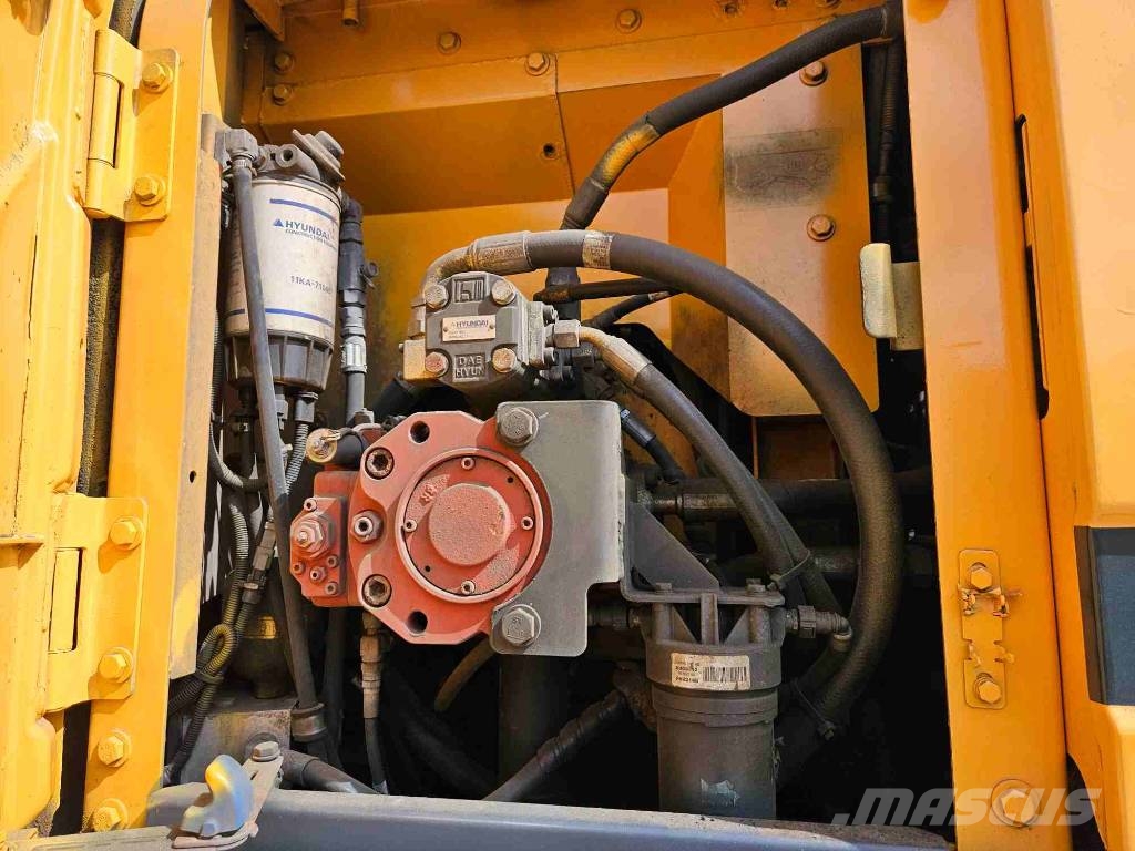 Hyundai HW 145 轮式挖掘机