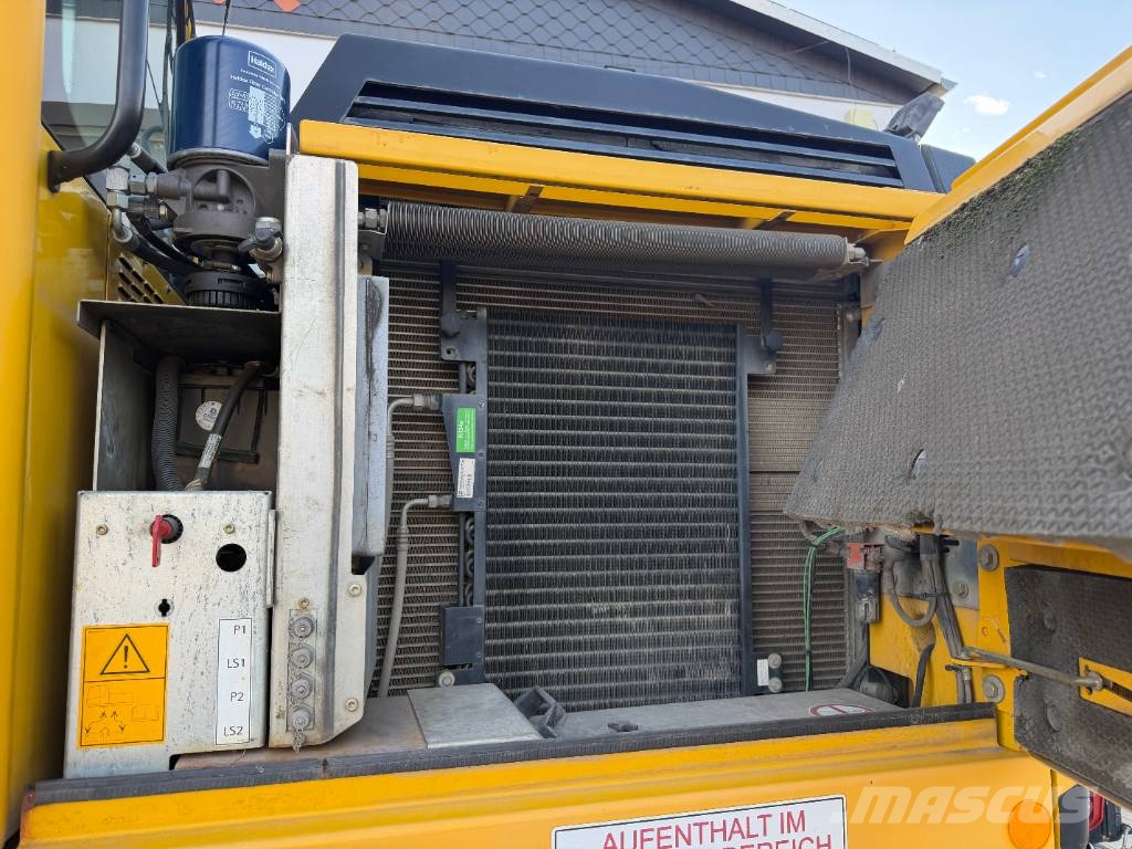 Liebherr A 900 C ZW inkl. Bahnzulassung bis 04/2028 Mobilbagger