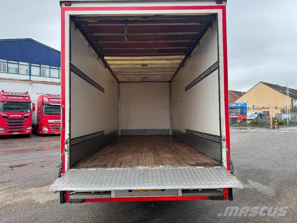 Volvo FL 12.240 4X2 EURO 5 CLOSED BOX TÜV TILL 12-2026 Camiones con caja de remolque