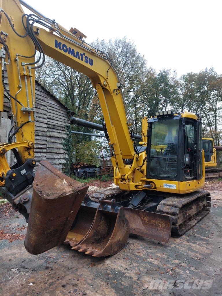 Komatsu PC88MR11 EO حفارات وسط 7 طن - 12 طن
