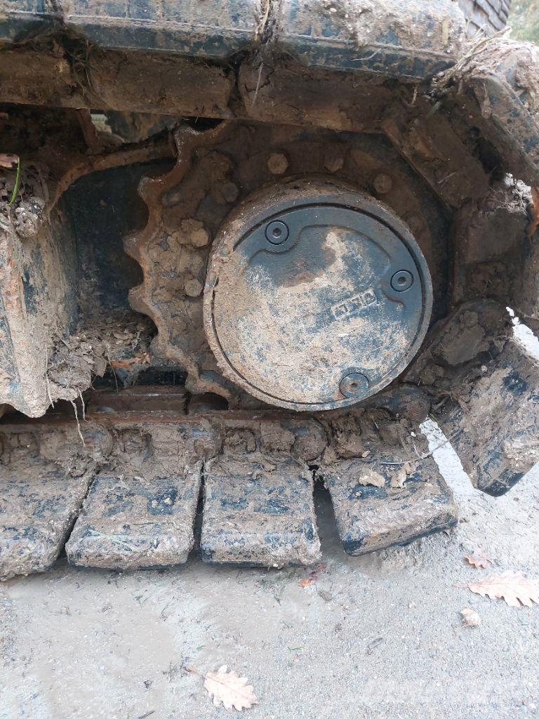 Komatsu PC88MR11 EO حفارات وسط 7 طن - 12 طن