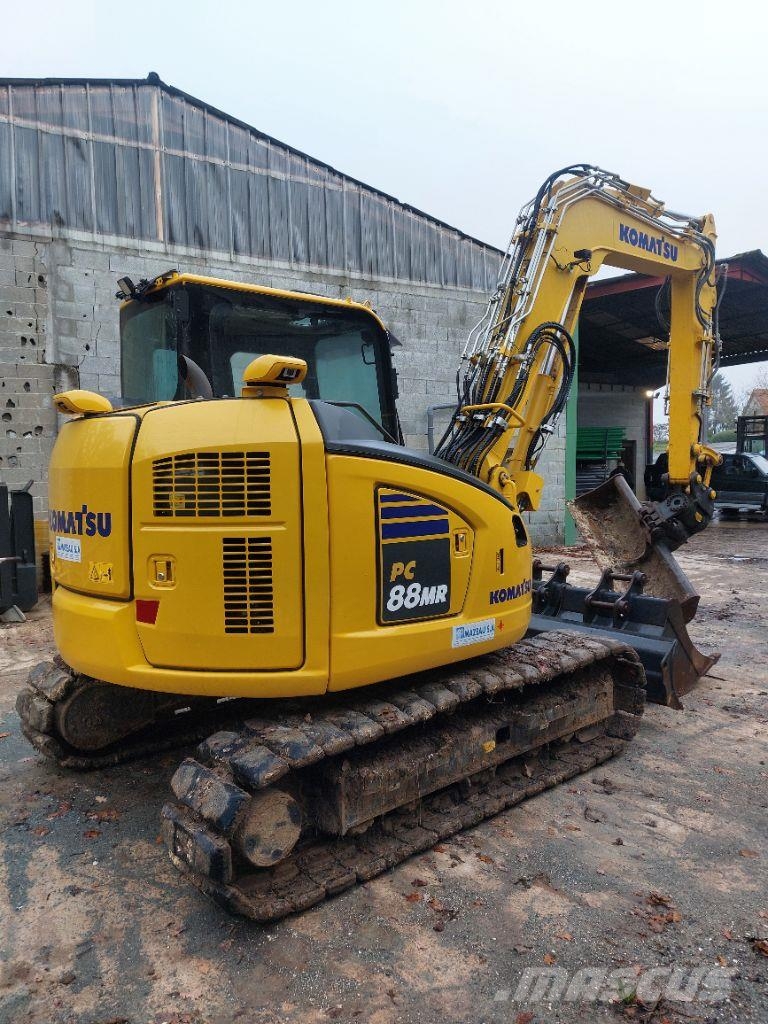 Komatsu PC88MR11 EO حفارات وسط 7 طن - 12 طن