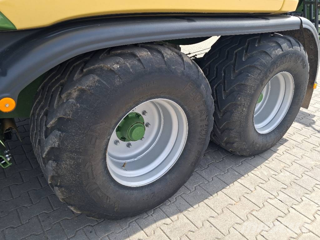Krone BIG PACK 1290 HDP II VC Presse quadre