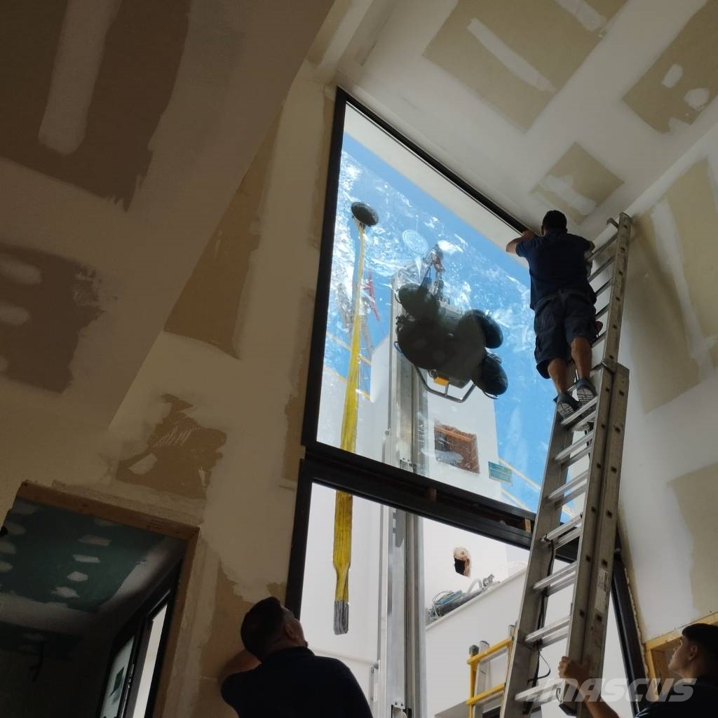 KS SCHULTEN GLASSMAX 500 Подемници, лебедки и елеватори за материали
