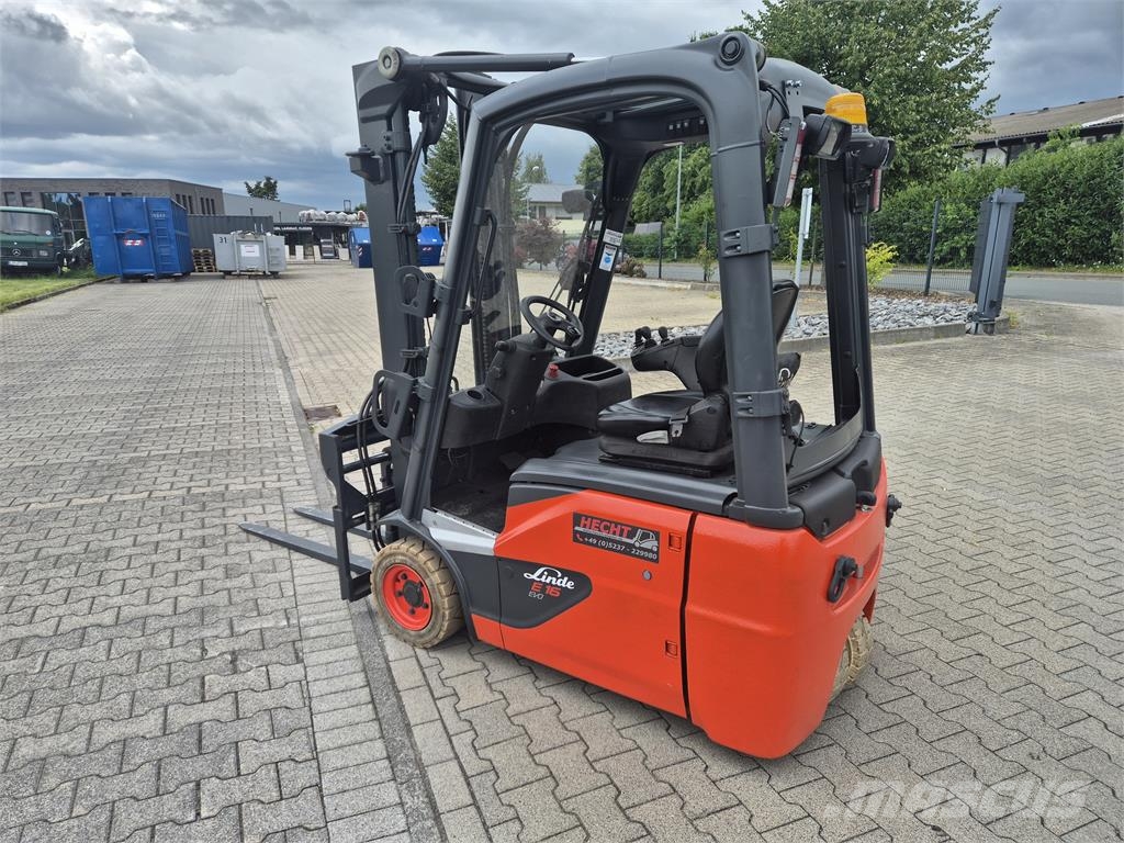 Linde E16C Electric forklifts