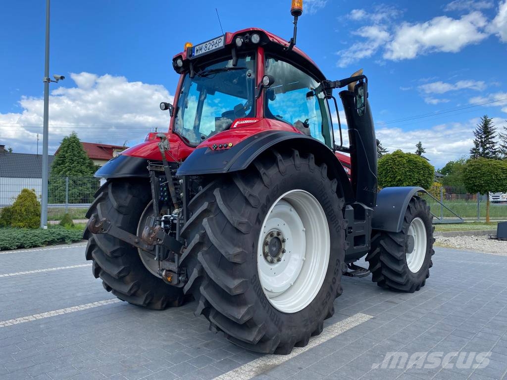Valtra T 234 Versu Traktory
