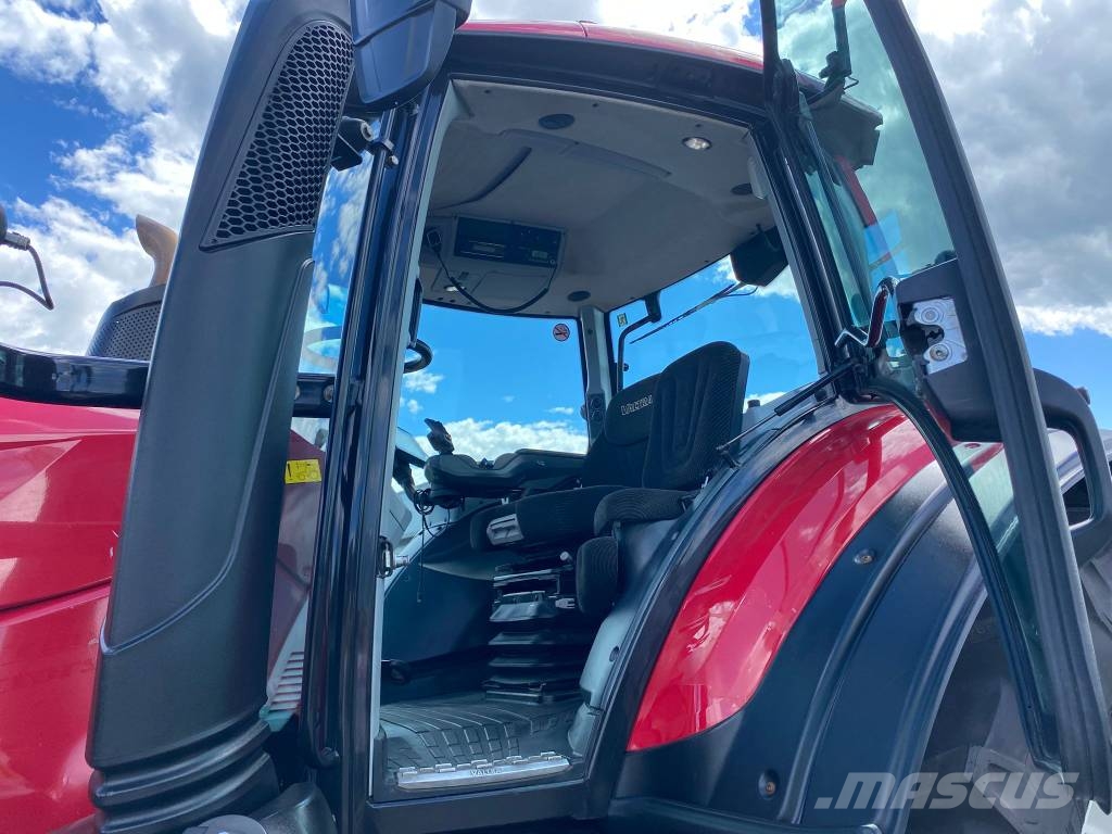 Valtra T 234 Versu Traktory