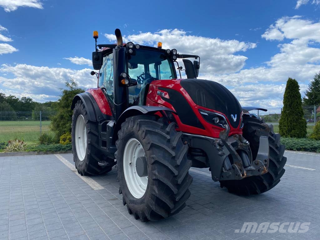 Valtra T 234 Versu Traktory