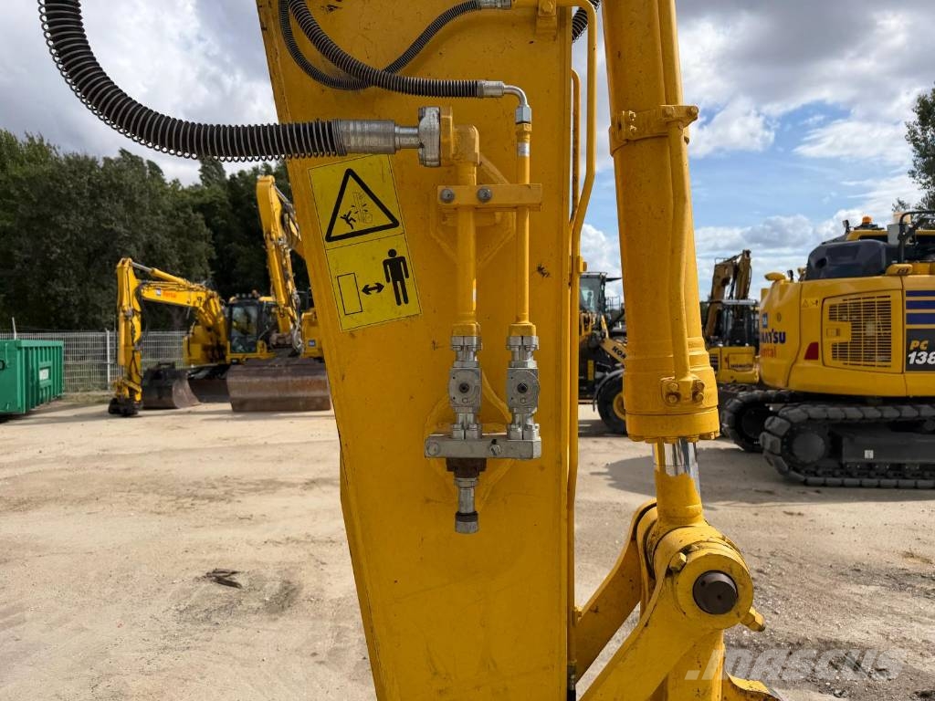 Komatsu PC210LC-11 Εκσκαφείς με ερπύστριες