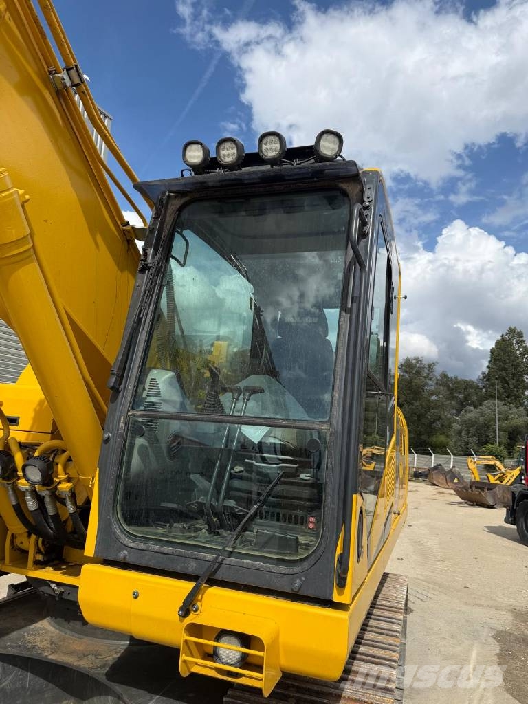 Komatsu PC210LC-11 Εκσκαφείς με ερπύστριες