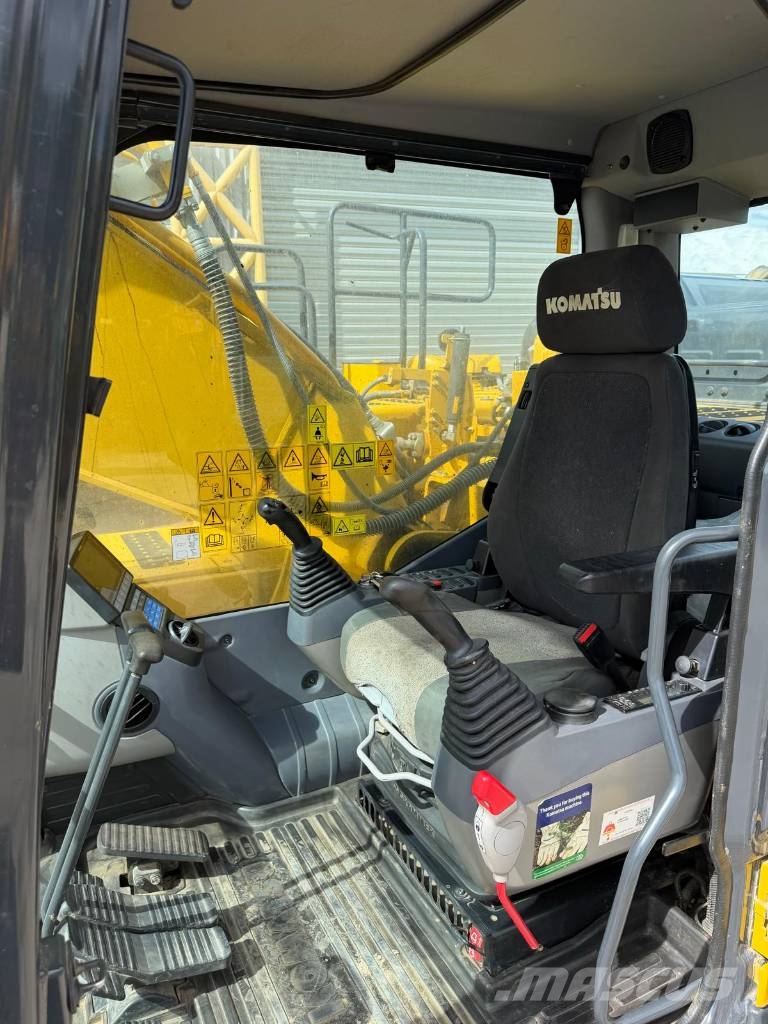 Komatsu PC210LC-11 Εκσκαφείς με ερπύστριες