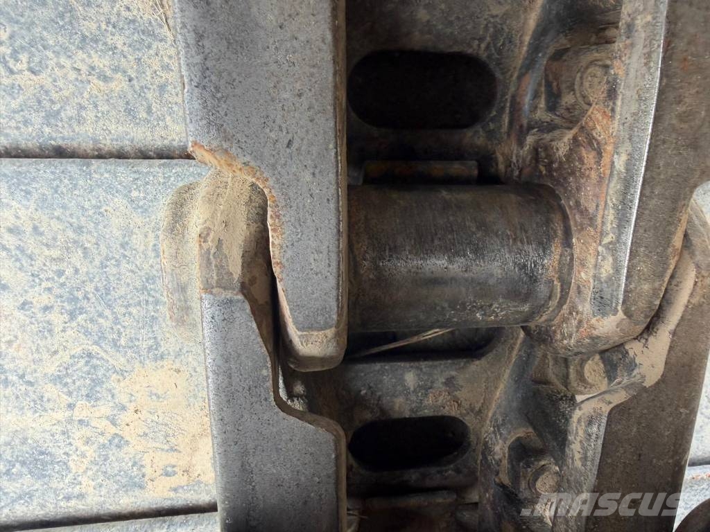 Komatsu PC210LC-11 Εκσκαφείς με ερπύστριες