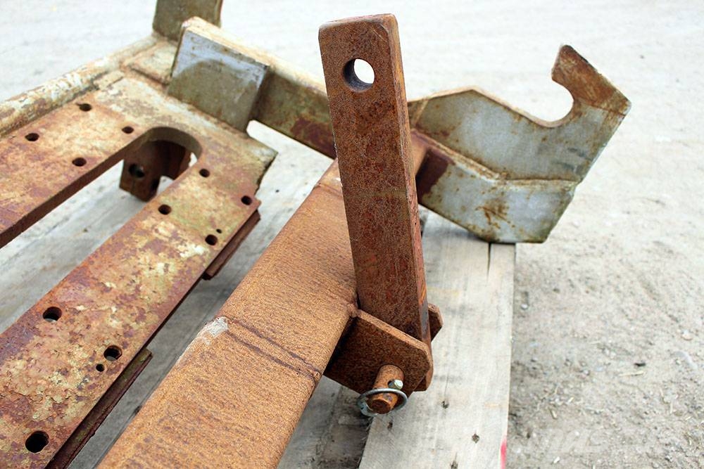 ADAPTER GAMLA STORA BM TILL 3-PUNKT Maszyny rolnicze - Inne