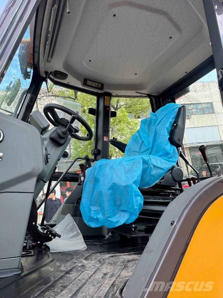 XCMG Backhoe loader Voorladers en gravers