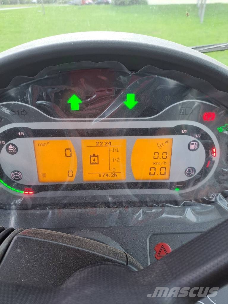 Fendt 714 Vario Traktorji