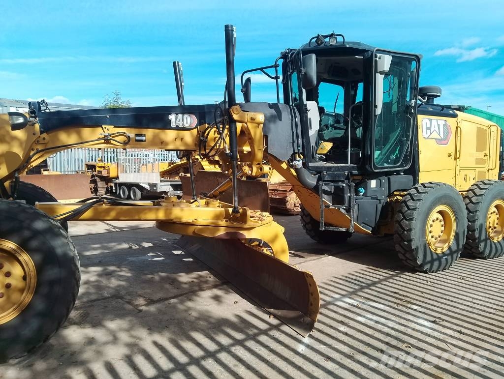 CAT 140 Grejdery