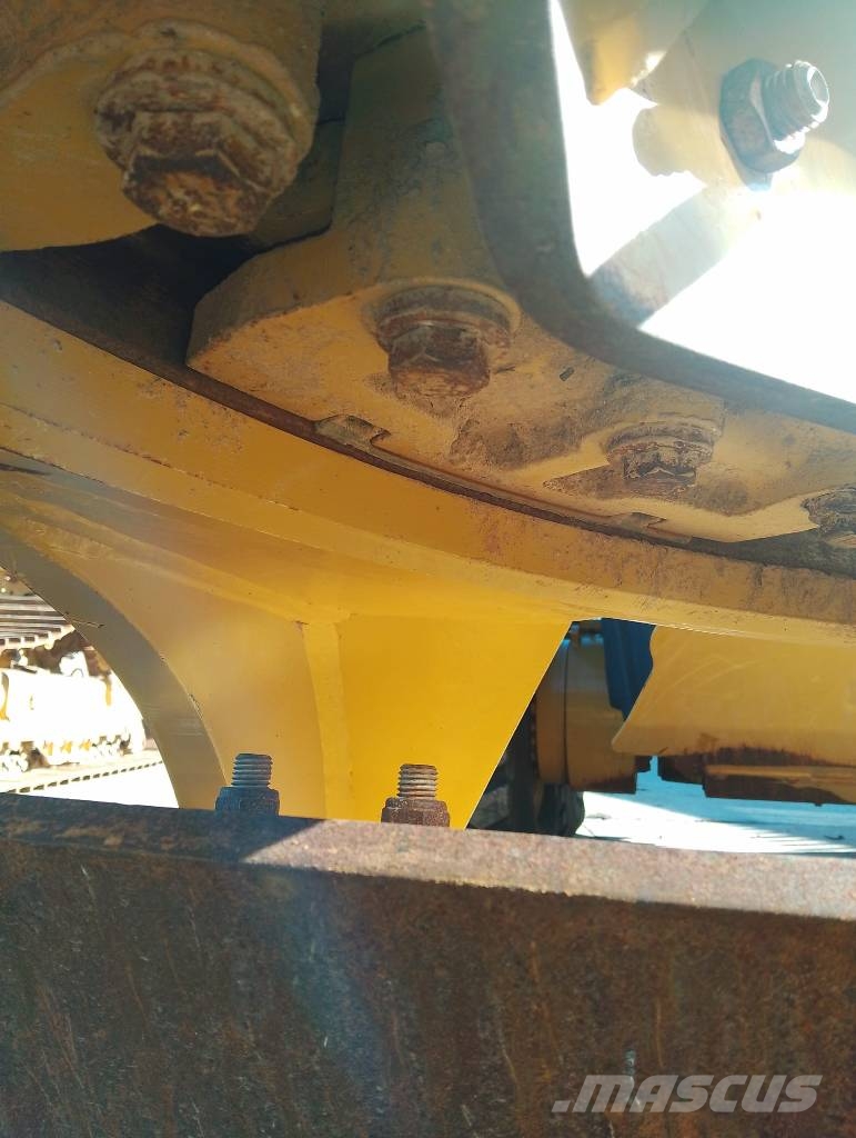 CAT 140 Grejdery