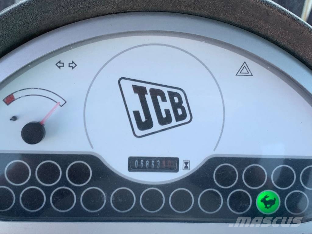 JCB 406 Pale gommate