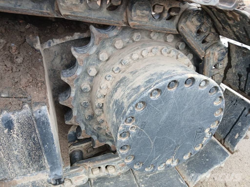 Hitachi KTEG KMC400-6BTV Екскаватори для знесення споруд