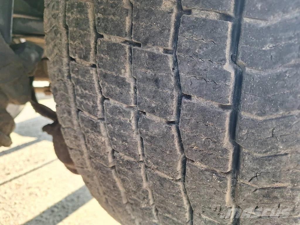 AMT TV400 4 akslet 69 m3 HARDOX tiptrailer Semi-trailer med tip