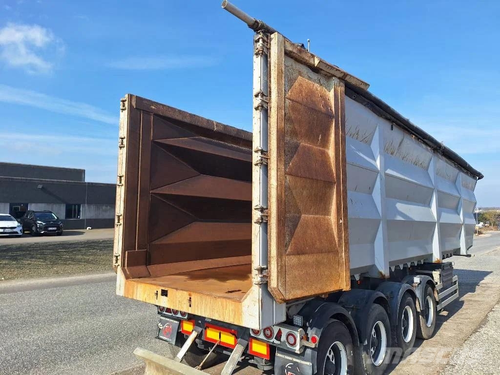 AMT TV400 4 akslet 69 m3 HARDOX tiptrailer Semi-trailer med tip