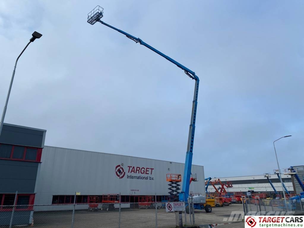 Genie Z-135/70 Articulated 4x4x4 Diesel Boom Lift 4315cm Kompaktsed poomtõstukid