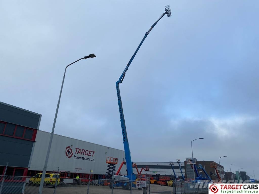 Genie Z-135/70 Articulated 4x4x4 Diesel Boom Lift 4315cm Kompaktsed poomtõstukid