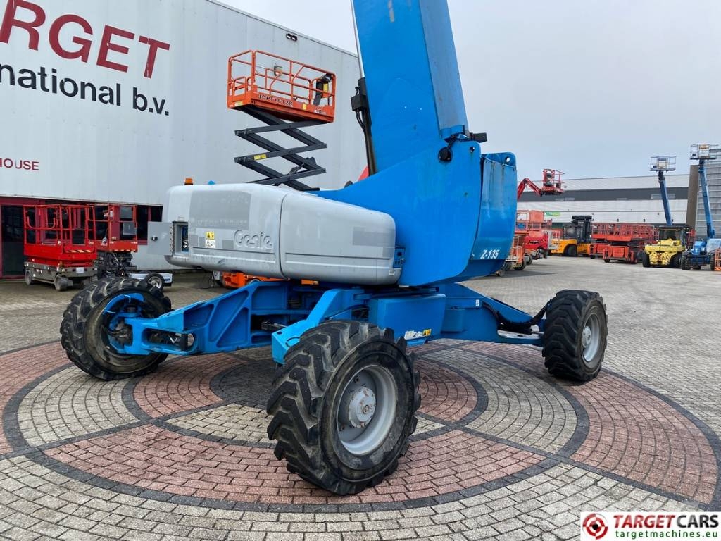 Genie Z-135/70 Articulated 4x4x4 Diesel Boom Lift 4315cm Kompaktsed poomtõstukid