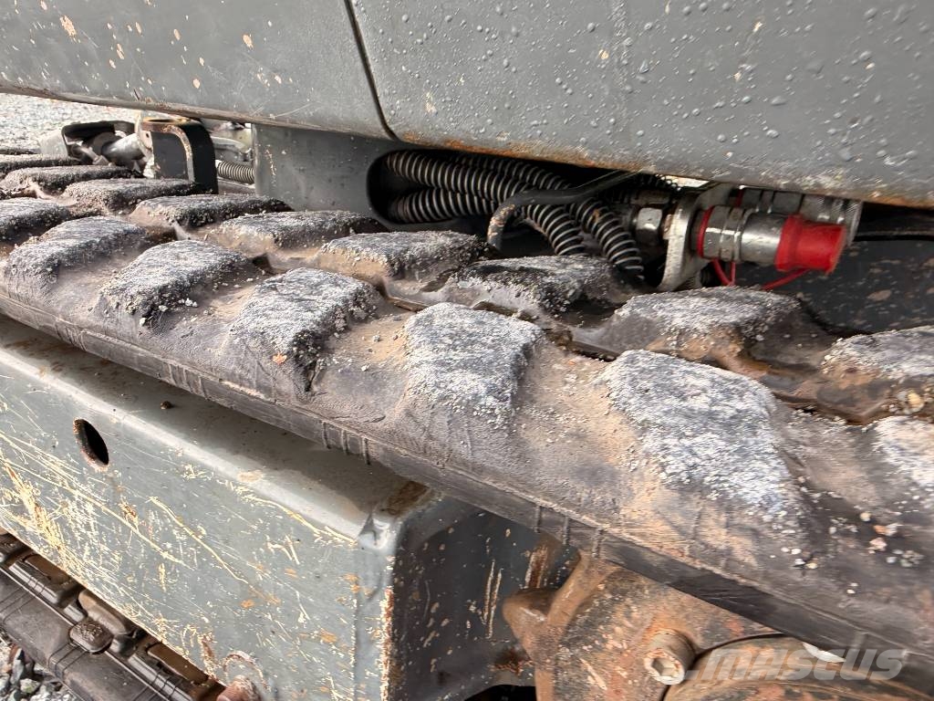 Wacker Neuson 803 Dual Power حفارات زحافة