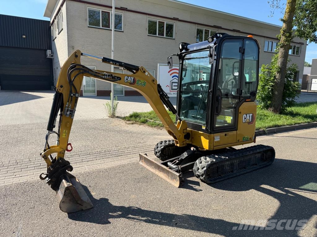 CAT 302NG Мини екскаватори < 7 т
