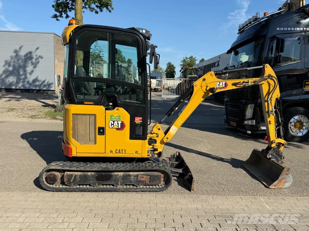 CAT 302NG Мини екскаватори < 7 т
