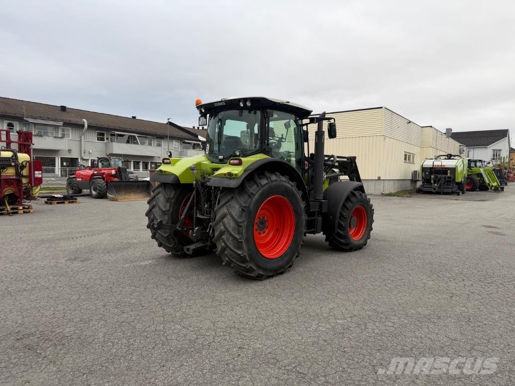 CLAAS Arion 650 Cmatic Traktorji