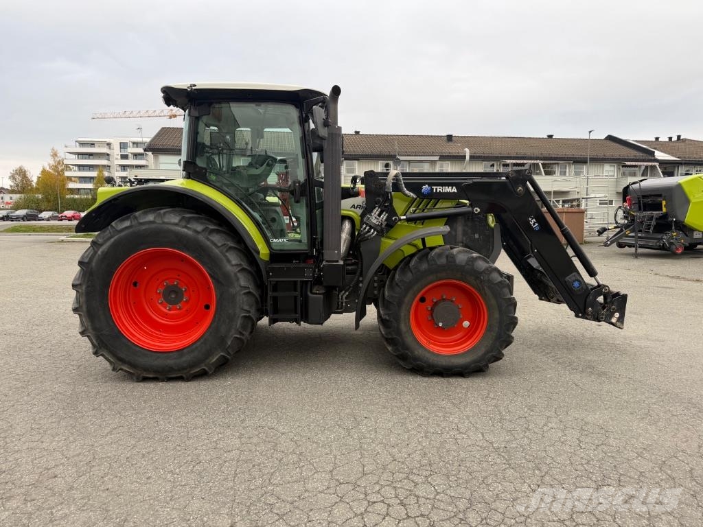 CLAAS Arion 650 Cmatic Traktorji