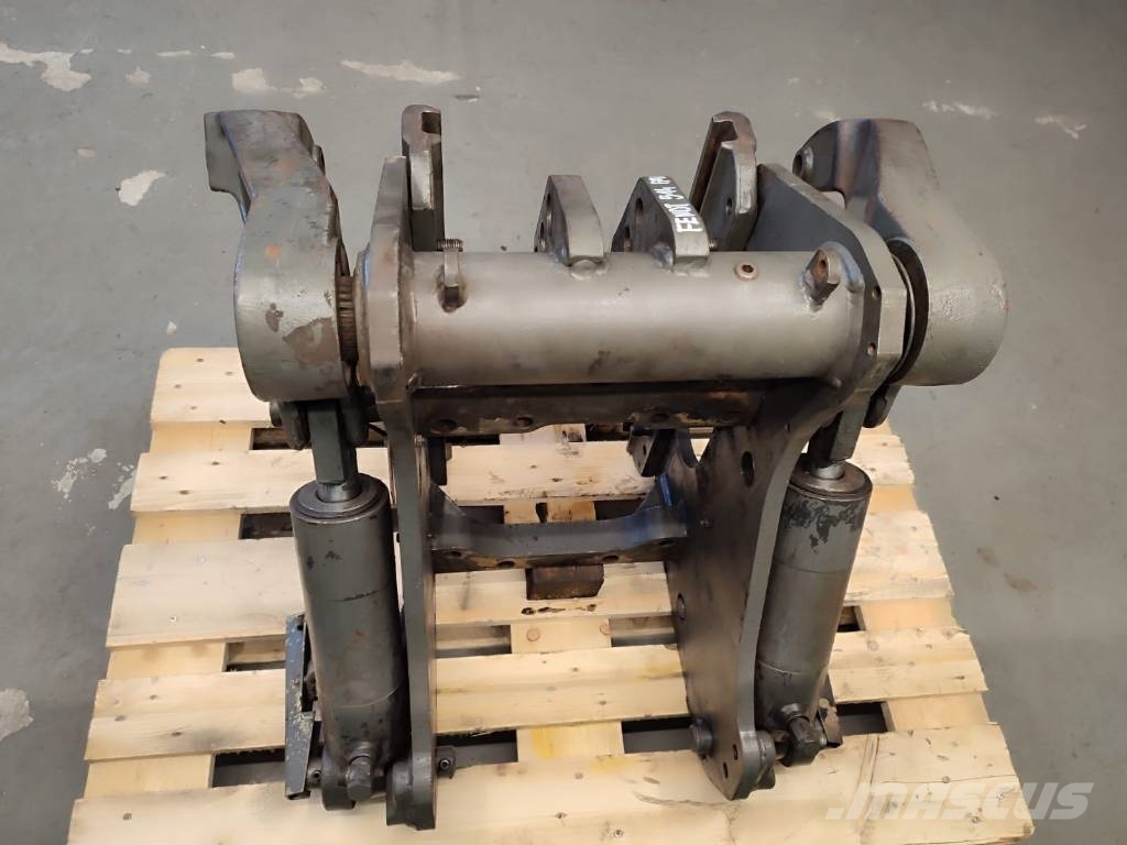 Fendt Rear linkage M199861030030 FENDT 514 FAVORIT hitch Hydraulika