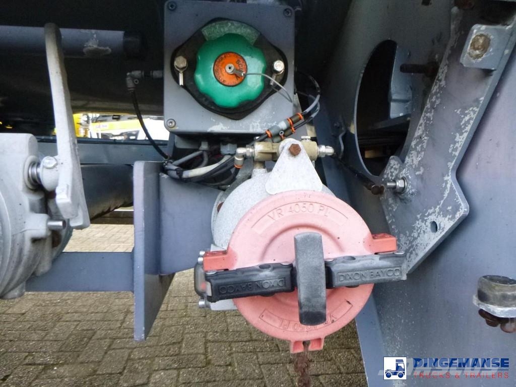 LAG Fuel tank alu 44.4 m3 / 6 comp + pump Semirremolques cisterna