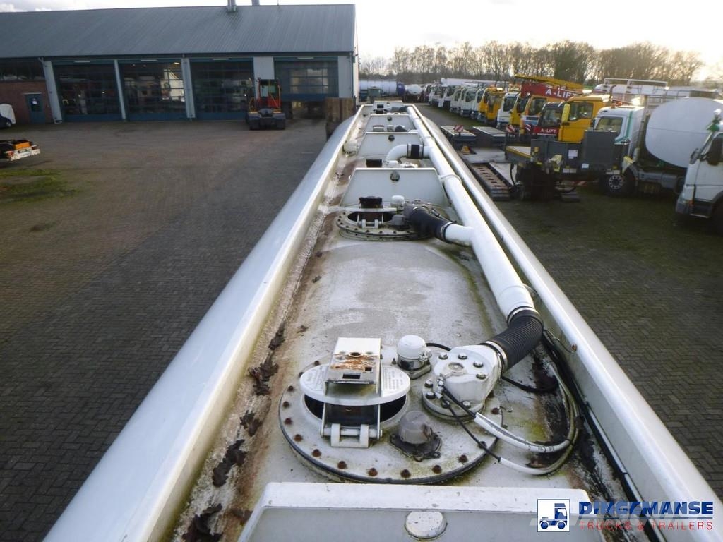 LAG Fuel tank alu 44.4 m3 / 6 comp + pump Semirremolques cisterna
