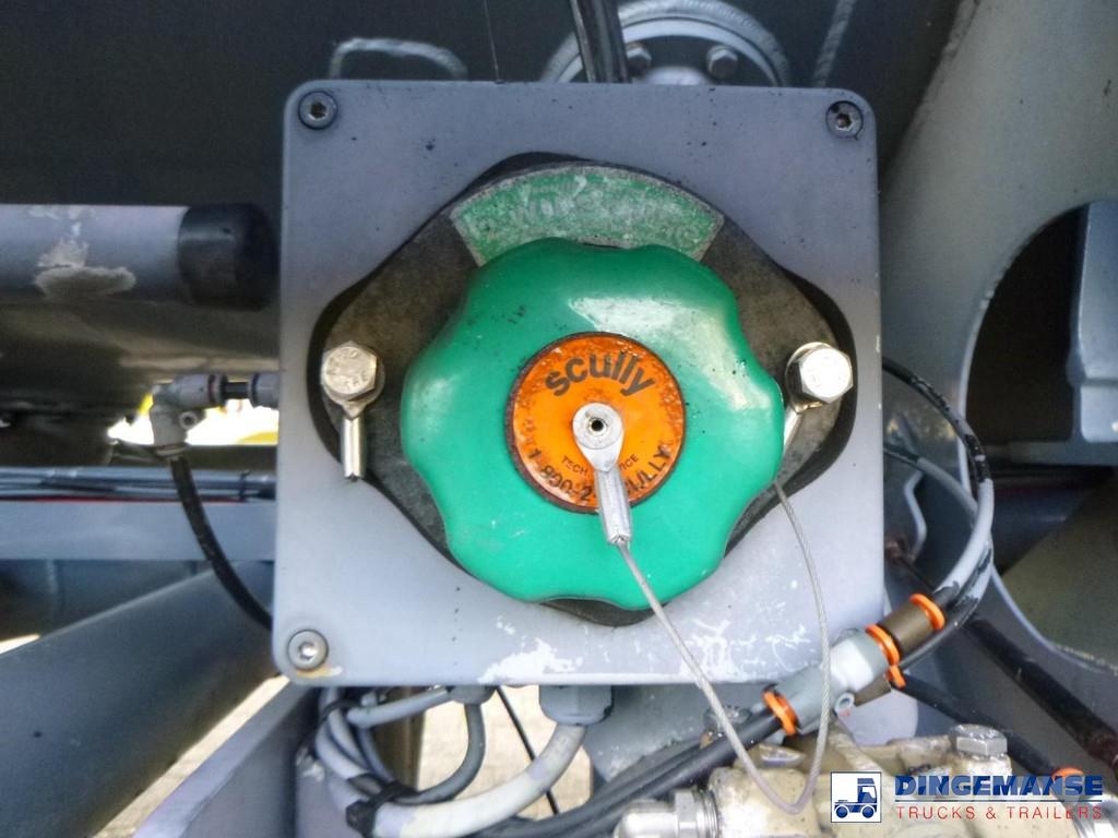 LAG Fuel tank alu 44.4 m3 / 6 comp + pump Semirremolques cisterna