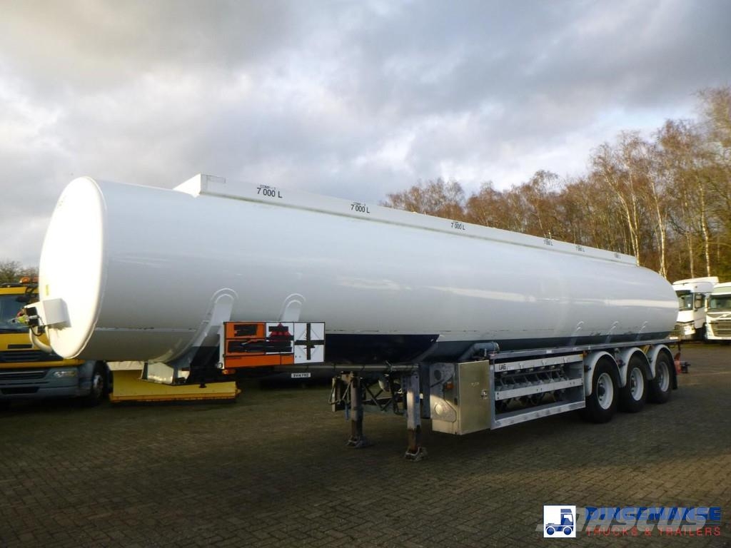 LAG Fuel tank alu 44.4 m3 / 6 comp + pump Semirremolques cisterna
