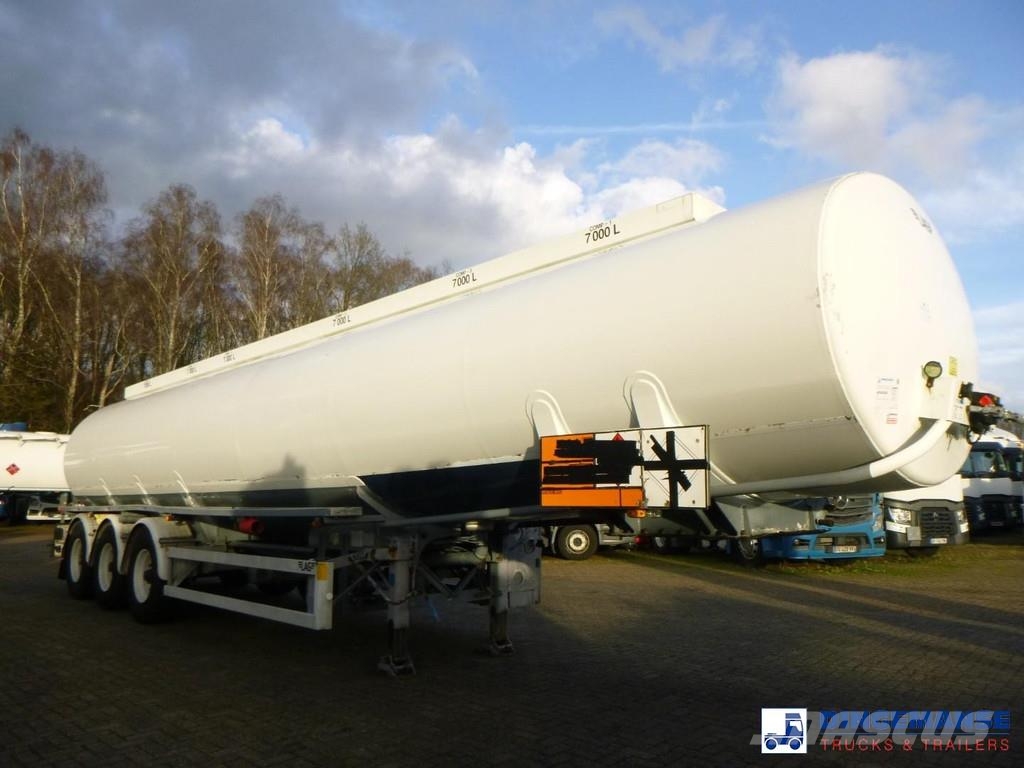 LAG Fuel tank alu 44.4 m3 / 6 comp + pump Semirremolques cisterna