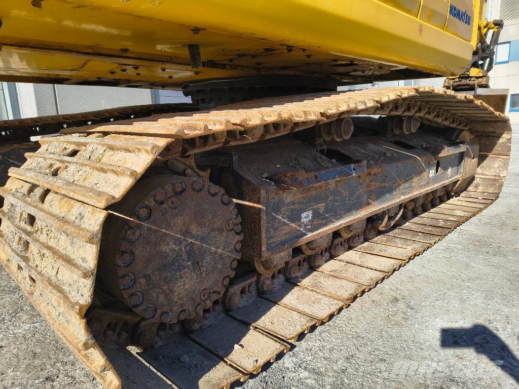 Komatsu PC 170 LC-11 حفارات زحافة