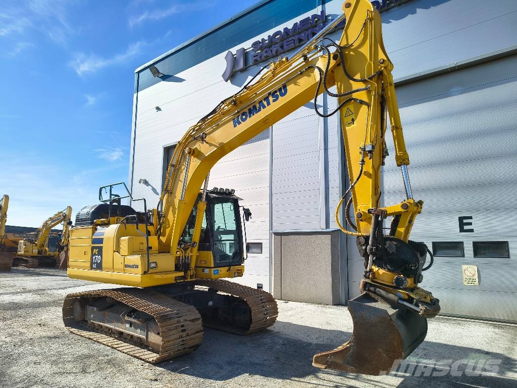 Komatsu PC 170 LC-11 حفارات زحافة